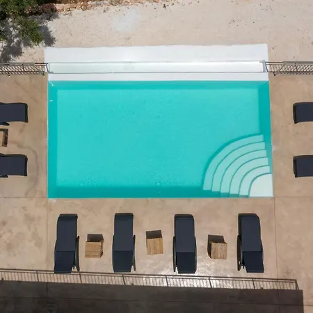 Villa Kalomiras *